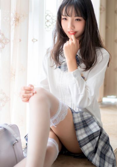 25岁高中生