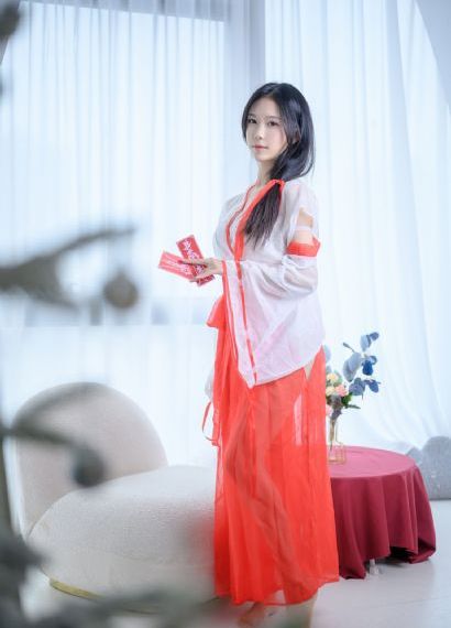 李采潭电影完整版在线观看免费