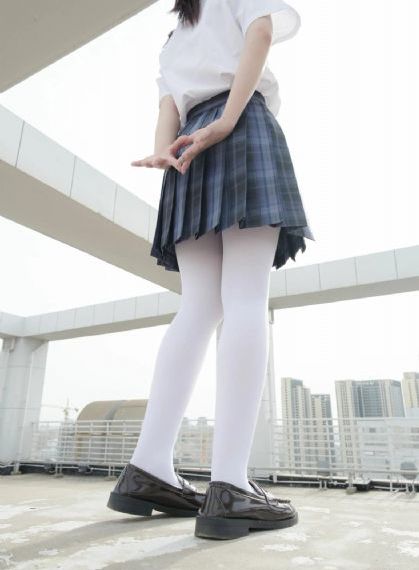 跨下征服艳岳杂乱小说