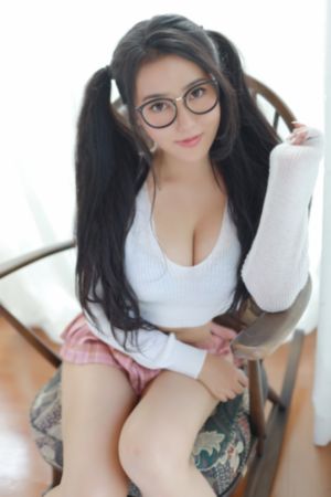 蜜桃网站放大片