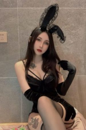 天美传媒mv免费观看英雄救美