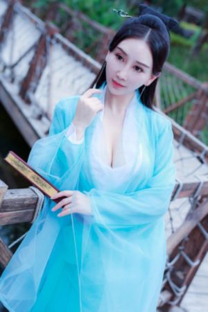 巴黎q娘在线