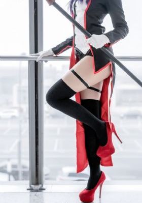 裸体天鹅湖av毛片