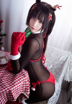 大胸女大学生