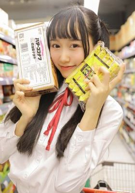 我和女同桌互摸下部