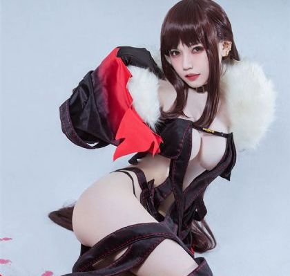 三角窗外是黑夜